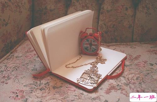 女生伤感说说真情流露带图片 短一点的女生说说心碎难过7