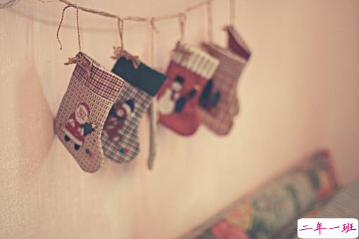 女生伤感说说真情流露带图片 短一点的女生说说心碎难过9