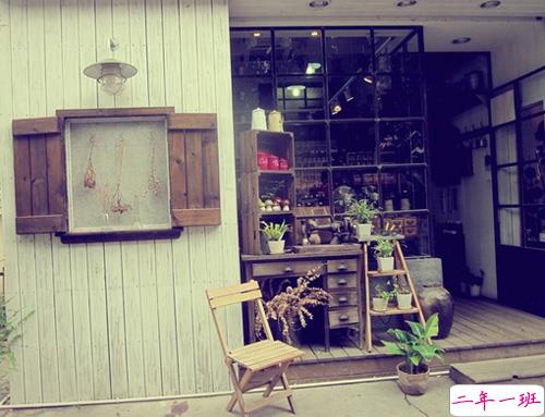 女生心累说说简洁一句话带图片 回忆很伤人的说说一直无法忘记12