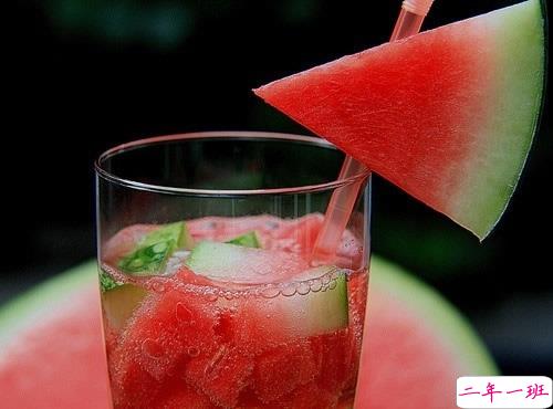 青春文艺说说带图片大全唯美 感情经得起风雨也要经得起平凡9