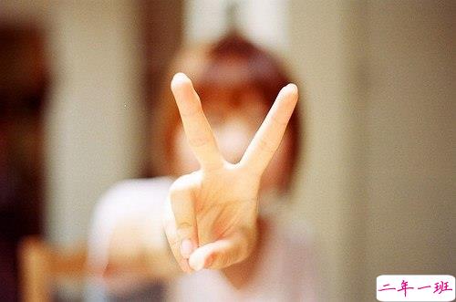 一颗心已经伤痕累累的爱情说说 不敢再相信爱情的悲伤说说201912