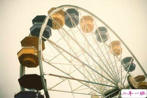 回忆总想哭的伤感说说带图片 学着忘记你释怀一切的伤感说说2