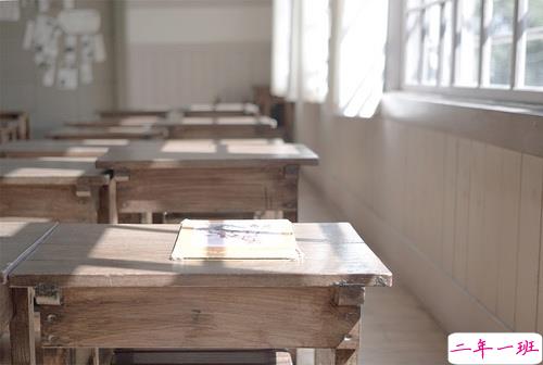 一个人感到孤独绝望的说说带图片 黑夜难以入眠的悲情说说5