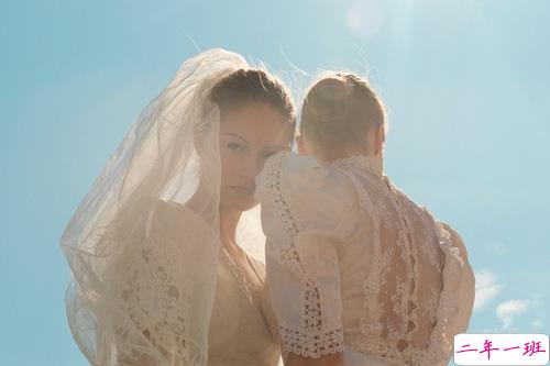 一个人感到孤独绝望的说说带图片 黑夜难以入眠的悲情说说12