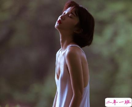 想哭又伤感的带图片说说2018 带着心痛的的说说心凉4