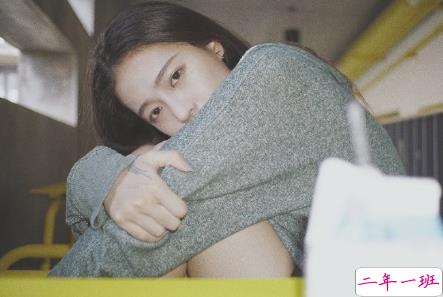 想哭又伤感的带图片说说2018 带着心痛的的说说心凉6