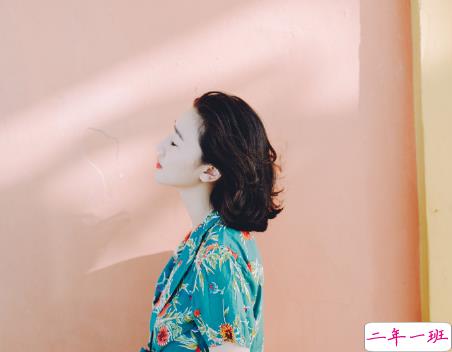 女生伤感说说好听心碎带图片 泪流成河的戳心伤感说说配图5