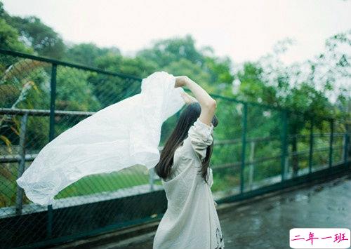 心碎到不敢流泪的伤感说说带图片 特别难过想哭的伤感说说20187