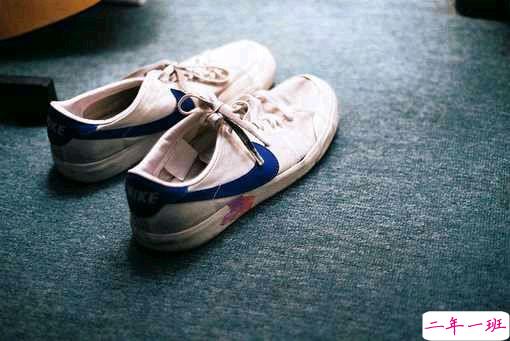 2018微博上很火的伤感爱情说说带图片 特别伤感难过到想哭的伤感说说11