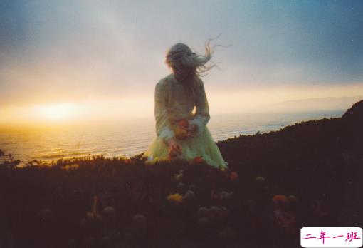 痛到快不能呼吸的伤感说说带图片 感到心情低落时发的说说9