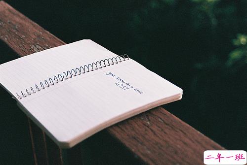 适合深夜心情不好孤独寂寞时候发的图片说说 喜欢你是一场漫长的失恋 ​10