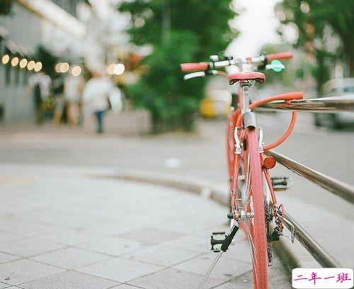 简单的一句话写尽了伤感带图片 我不愿拿一生去等那句别来无恙5