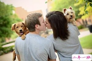 带图片的恋爱说说:爱一个人是真心话,说出来就是大冒险了