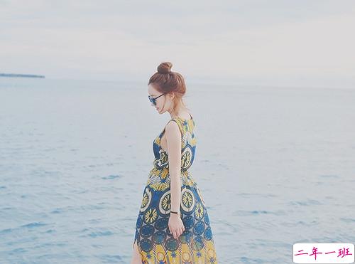 女生伤感心痛到窒息的图片句子 所有的悲欢都是我一个人的灰烬7