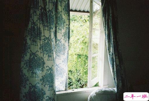 唯美伤感爱情说说带图片 我总不能耗尽一生换一句你的有可能13