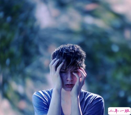 说给暗恋的你听的伤感女生图片说说 白昼隐没了星光5