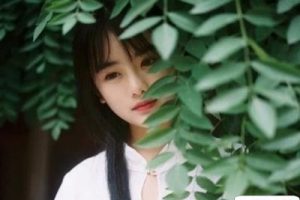 唯美古风句子配图片：有些人，一旦遇见，便一眼万年