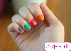 QQ空间图片说说：没有什么事是放不下的，放不下是因为你还不够痛