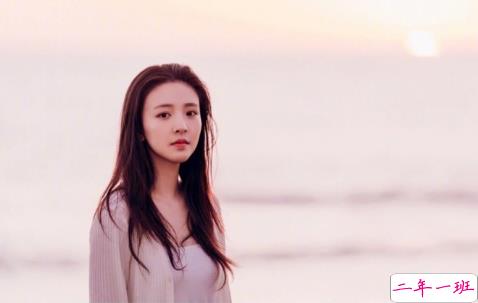 2018伤感爱情句子qq空间图片说说精选 不打扰是我最后的温柔11