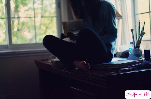 2018失落伤感后的图片说说 带有治愈系的伤感说说配图9