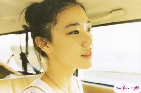 2018失恋的句子说说心情配图 你永远也看不到我最寂寞时候的样子2