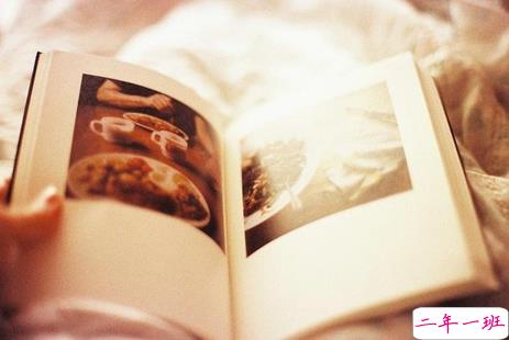 2018失恋的句子说说心情配图 你永远也看不到我最寂寞时候的样子13