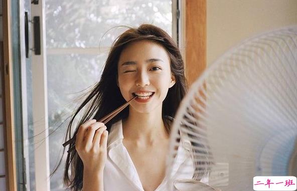 哪句歌词让你热泪盈眶图片带字 从前从前有个人爱你很久12