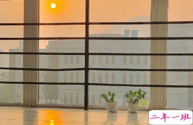 让你一眼就能心动的图片说说 清晨和夜晚都请用力去生活13