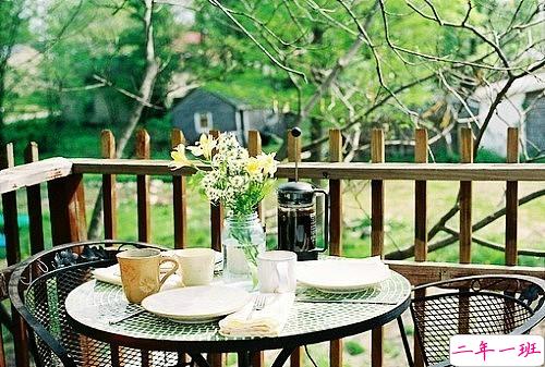 关于夏天的唯美文艺说说带图片 夏有彤云蔚然成风4