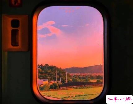 很暖很治愈的短句带唯美图片 打不开的心结就系成蝴蝶结10