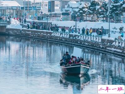 朋友圈晒雪景的句子带图片 下雪说说唯美简短配图10