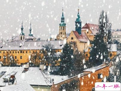 朋友圈晒雪景的句子带图片 下雪说说唯美简短配图14