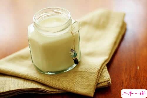 2019四月朋友圈小清新句子带图片 四月你好淡淡的阳光淡淡的风3