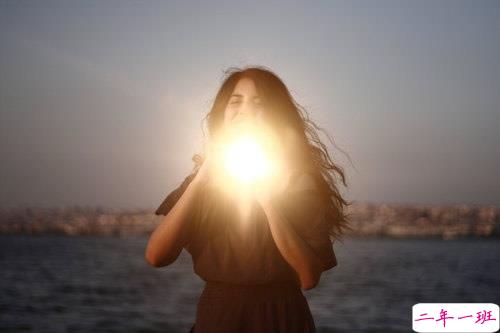 表达爱意的唯美句子配图 肯定能打动你心的唯美说说带图片8