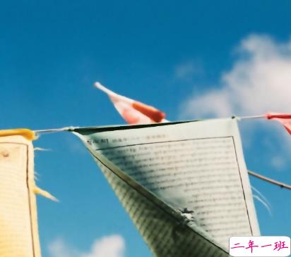 简短的带唯美的说活带图片 简单一句话说说表达心中的情感9