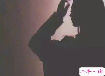 唯美好听适合女生的说说带图片 宁愿像个孩子不肯看太多事1