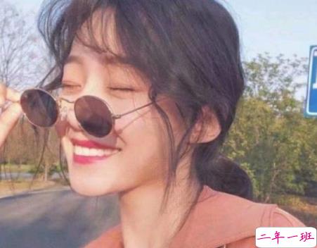 微信唯美说说大全女生带图片 2018经典唯美朋友圈说说配图6