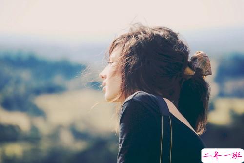 字里行间写尽了诗意和文艺的唯美说说带图片11