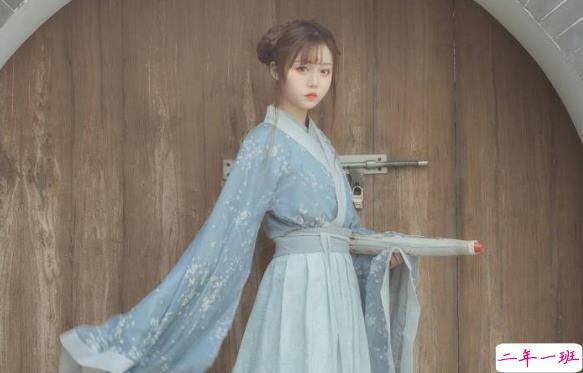 唯美仙气十足的古风诗词说说带图片7