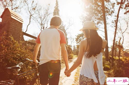 每天一句简短小情话暖心又文艺 最温暖的情话简短而又深情的告白句子3