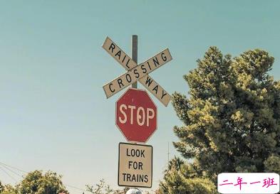 青春励志语录短句2019 十分精辟正能量的句子2