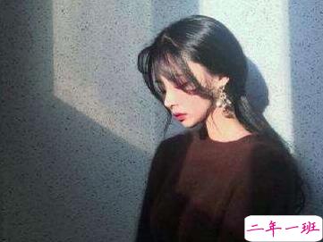 听起来很伤感独孤的句子 2021心里总是空空的2