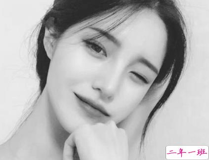 冷漠说说心情短语很伤感 你的冷漠让我心痛句子2