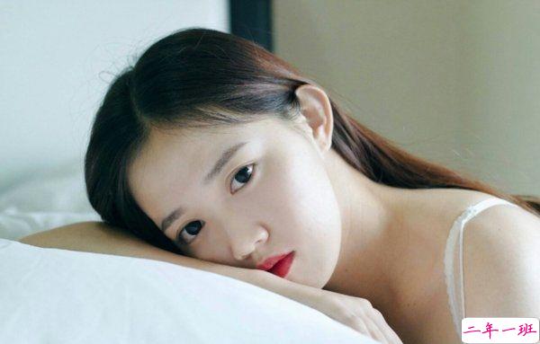 受了情伤的伤感说说句子大全 心里有苦自己知道的伤感句子1