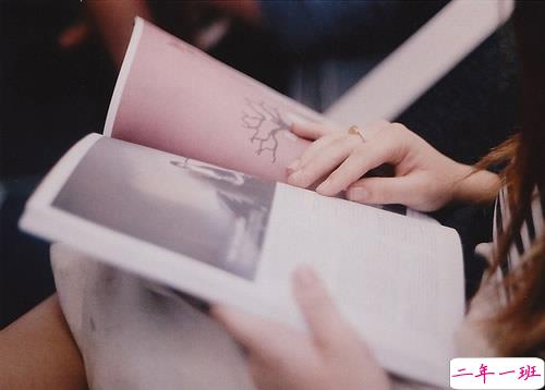 弥漫着淡淡伤感的句子关于成长和爱情 2018关于成长和爱情的伤感句子1