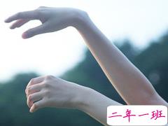 满怀忧伤感到难过的伤感句子 心里很难过但是不能说出来的伤感句子