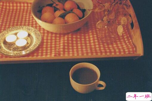 用文字勾勒出淡淡忧伤的伤感句子 写满了伤感的句子1