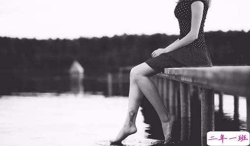 心里好烦用一段话表达的句子心情 形容焦虑的心情句子配图4