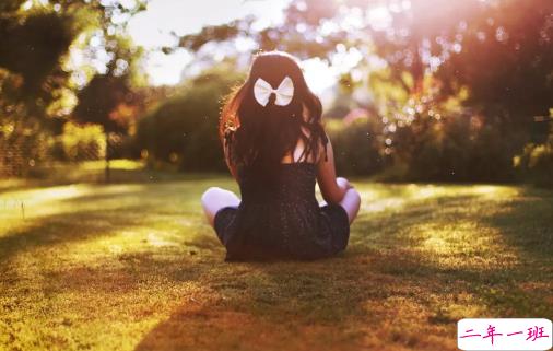 心里好烦用一段话表达的句子心情 形容焦虑的心情句子配图6