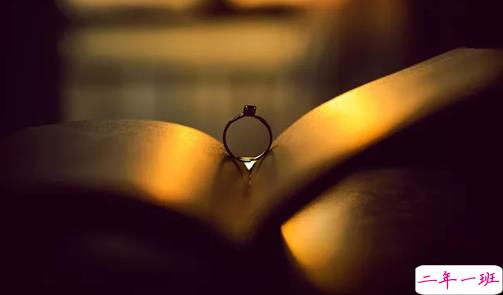 心里好烦用一段话表达的句子心情 形容焦虑的心情句子配图12